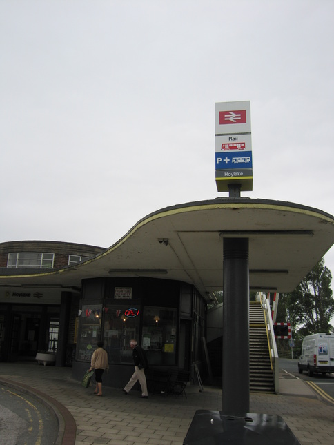 Hoylake sign