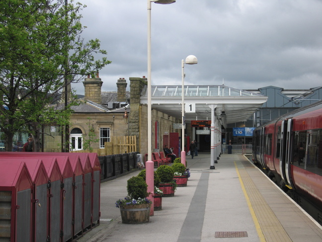 Ilkley platform 1 looking west