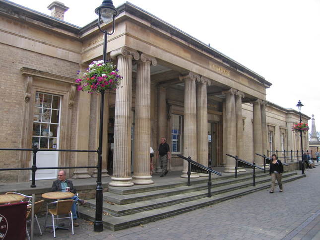 Lincoln St Marks front
