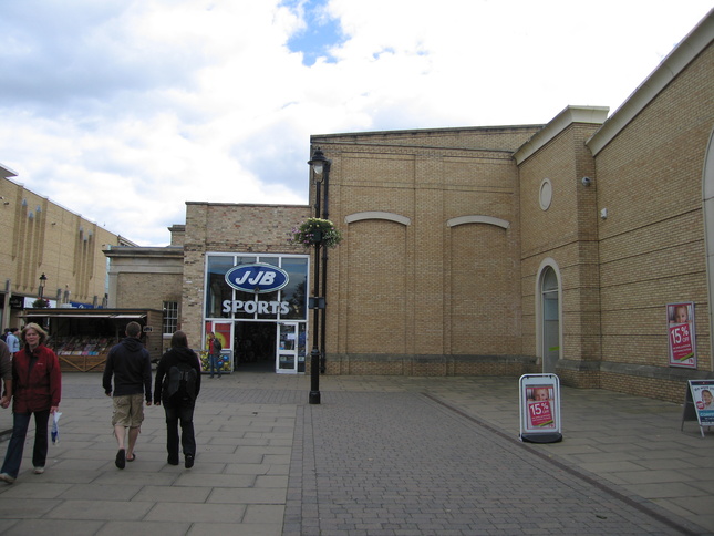 Lincoln St Marks front,
looking east