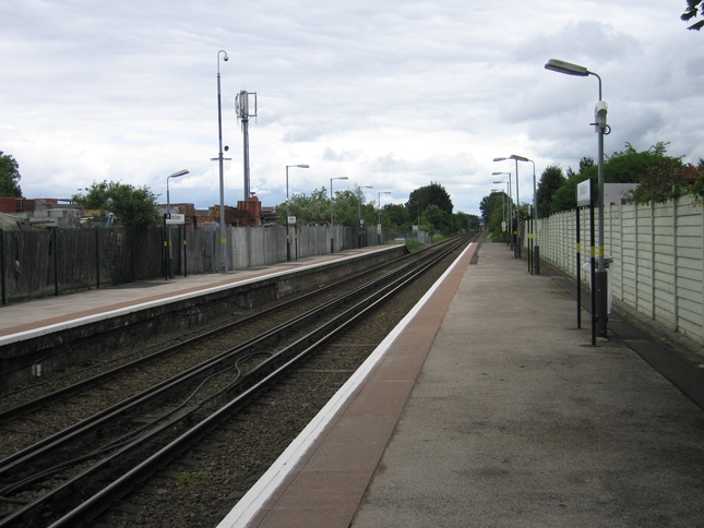Little Sutton platform 1 looking
east