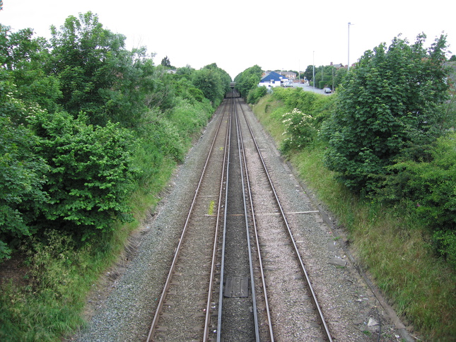 Little Sutton from footbridge
looking west