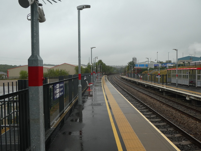 Low Moor platforms looking west