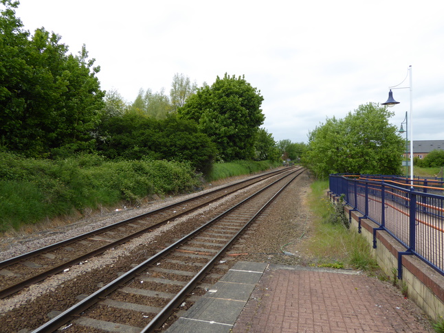 Mansfield Woodhouse looking
north