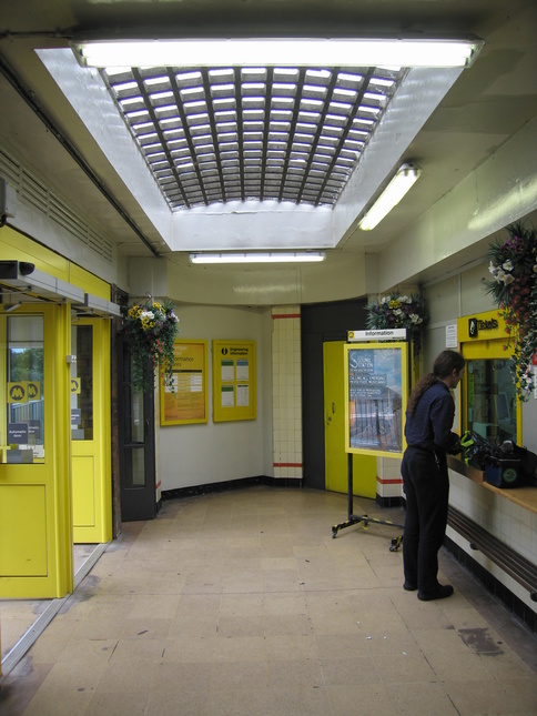 Meols tickets
