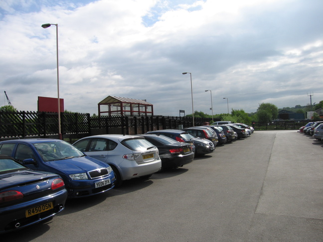 Mirfield platform 3 car park