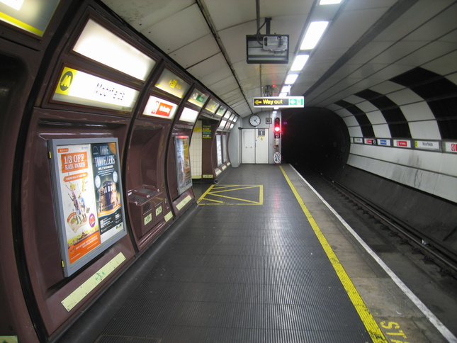 Moorfields platform 1 looking north