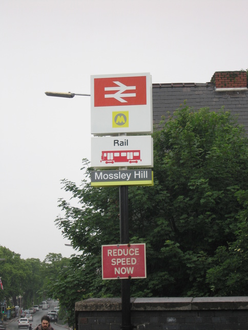 Mossley Hill sign