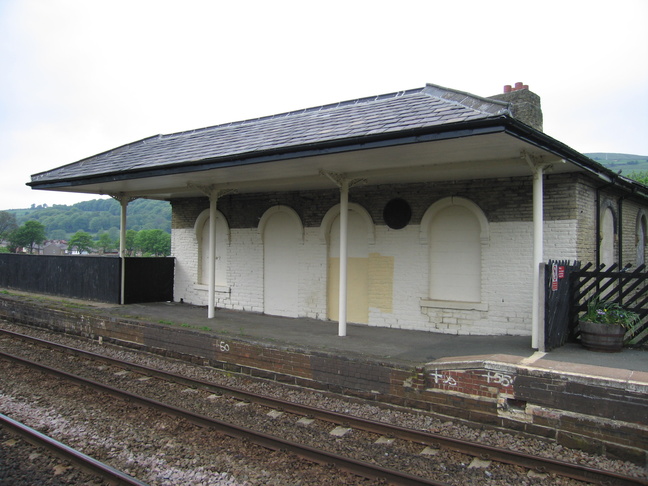 Mytholmroyd building top