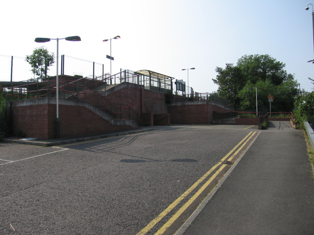 Neston platform 2 front