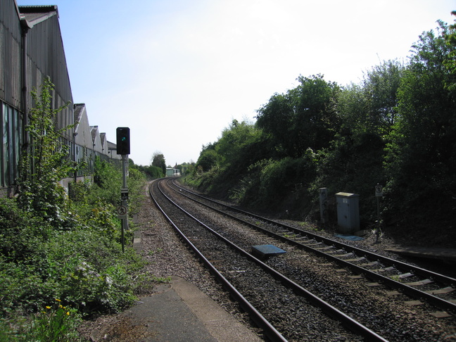 New Pudsey looking east