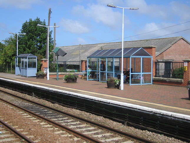 North Walsham platform 1
shelter