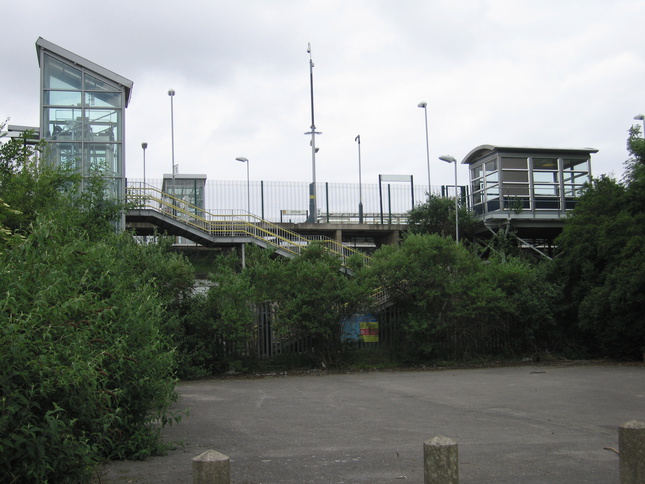 Old Roan platform 1 from pub