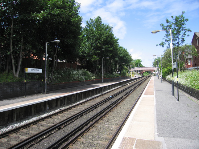 Orrell Park platforms looking
north