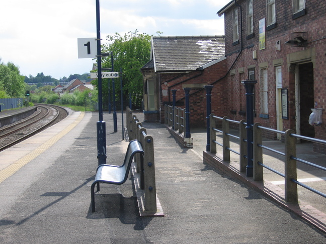 Pontefract Baghill platform 1