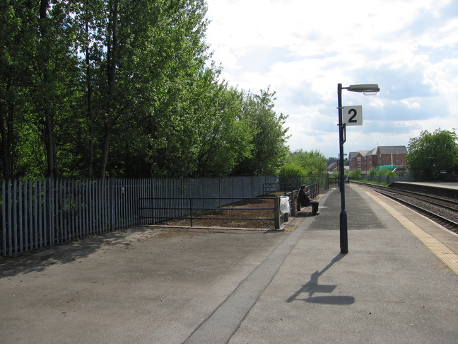 Pontefract Baghill platform 2
looking west
