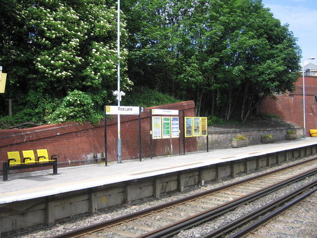 Rice Lane platform 2 disused
ramp