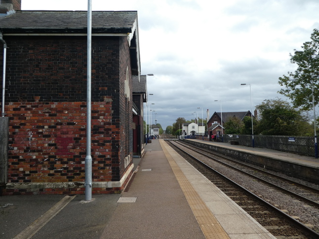 Shireoaks platform 2 looking east
