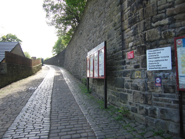Slaithwaite platform 2
approach