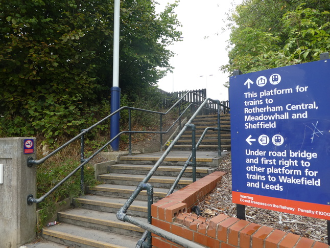Thurnscoe platform 2 steps