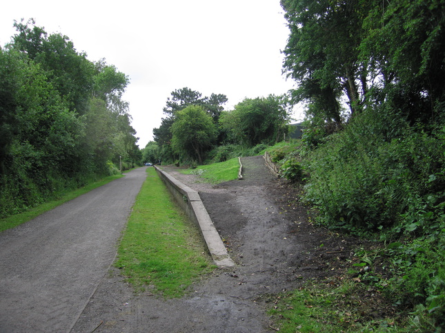 Thurstaston platforms looking
south