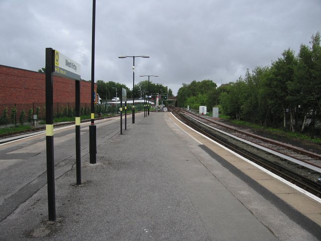 West Kirby platforms looking
north