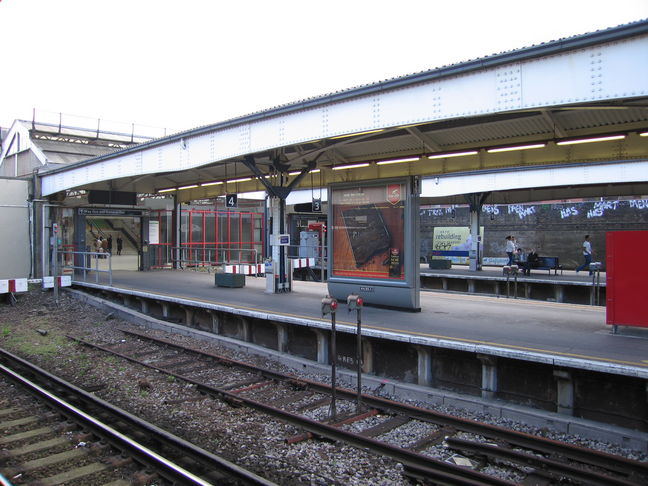 Wimbledon platforms 1-4