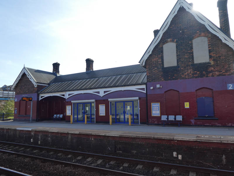 The front of the station building on platform 2
