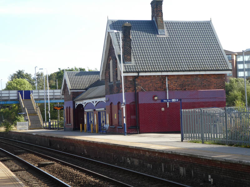 Platform 2 seen from platform 1