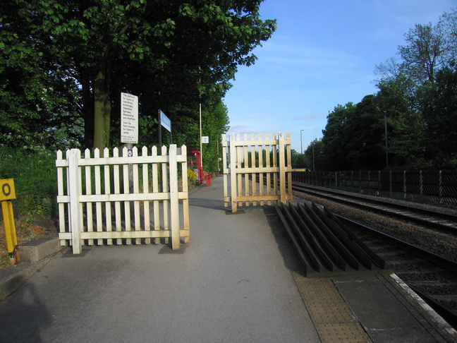 Woodlesford platform 2
entrance