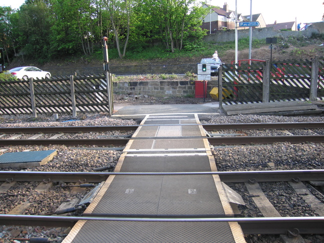 Woodlesford crossing
