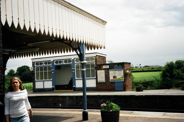 Acle Platform 1