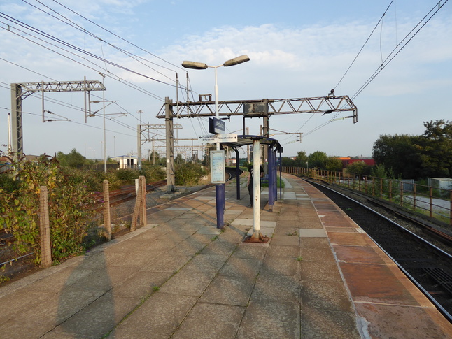 Ardwick platform 2