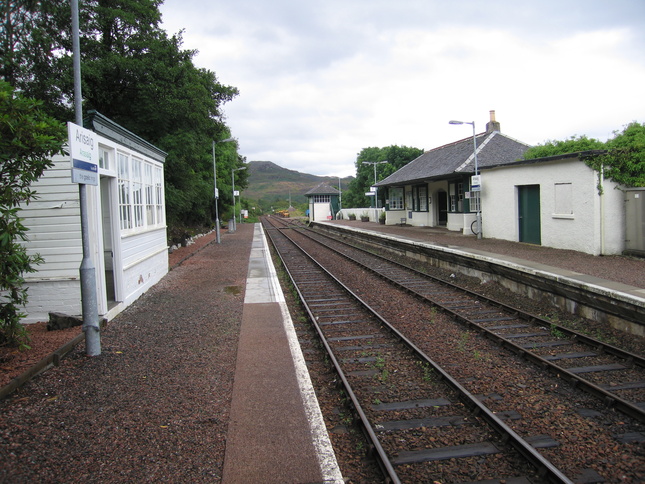 Arisaig platforms looking east