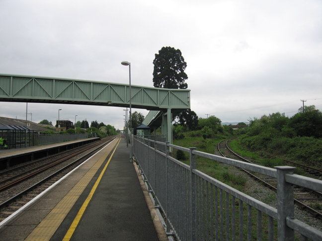 Ashchurch disused platform