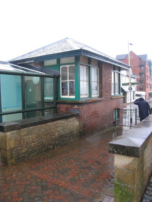 Barnstaple Town signalbox