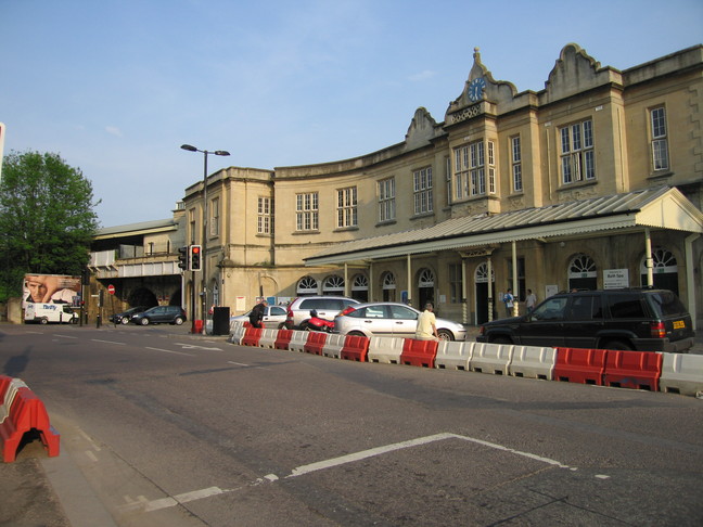Bath Spa frontage, east end