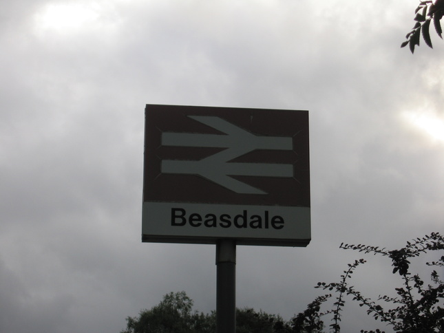 Beasdale sign