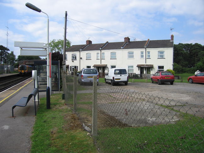 Beaulieu Road cottages