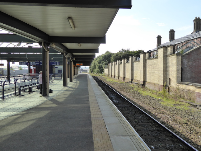 Blackburn platform 1 looking south
