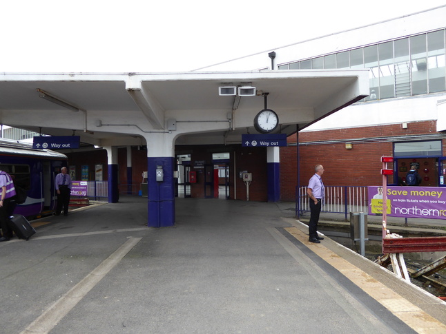 Blackpool North end of
platforms 5 and 6