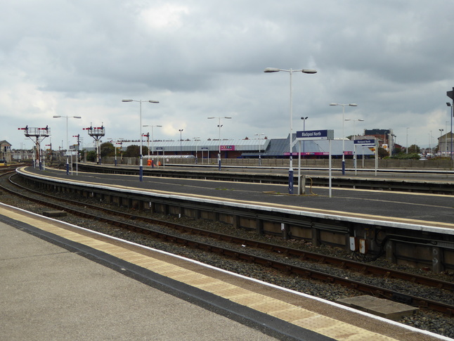 Blackpool North platforms
looking south