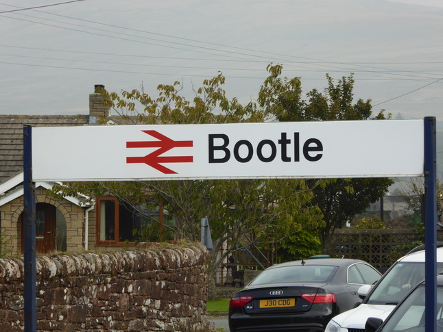 Bootle sign