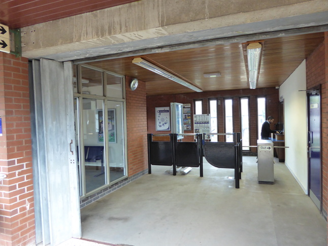 Bredbury ticket office