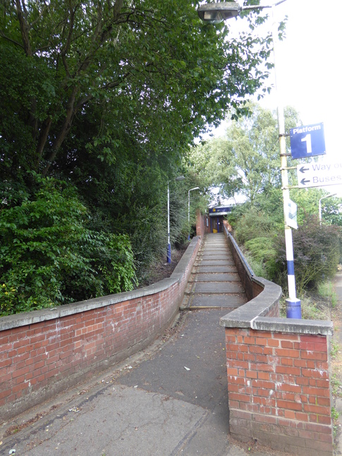 Brinnington platform 1 steps