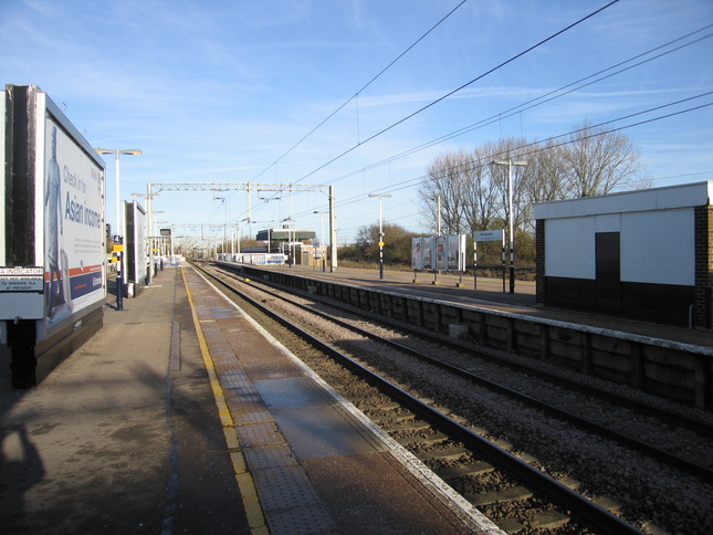 Broxbourne platform 3