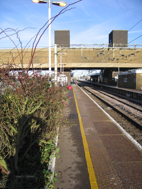 Broxbourne platform 3 looking north