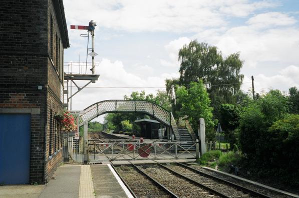 Brundall level crossing