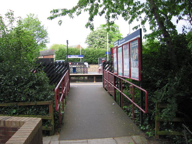 Burley park platform 2
entrance