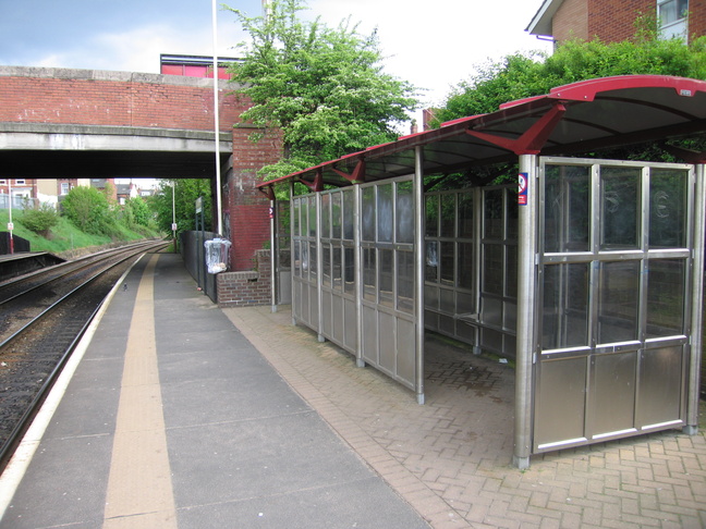 Burley Park platform 2 shelter